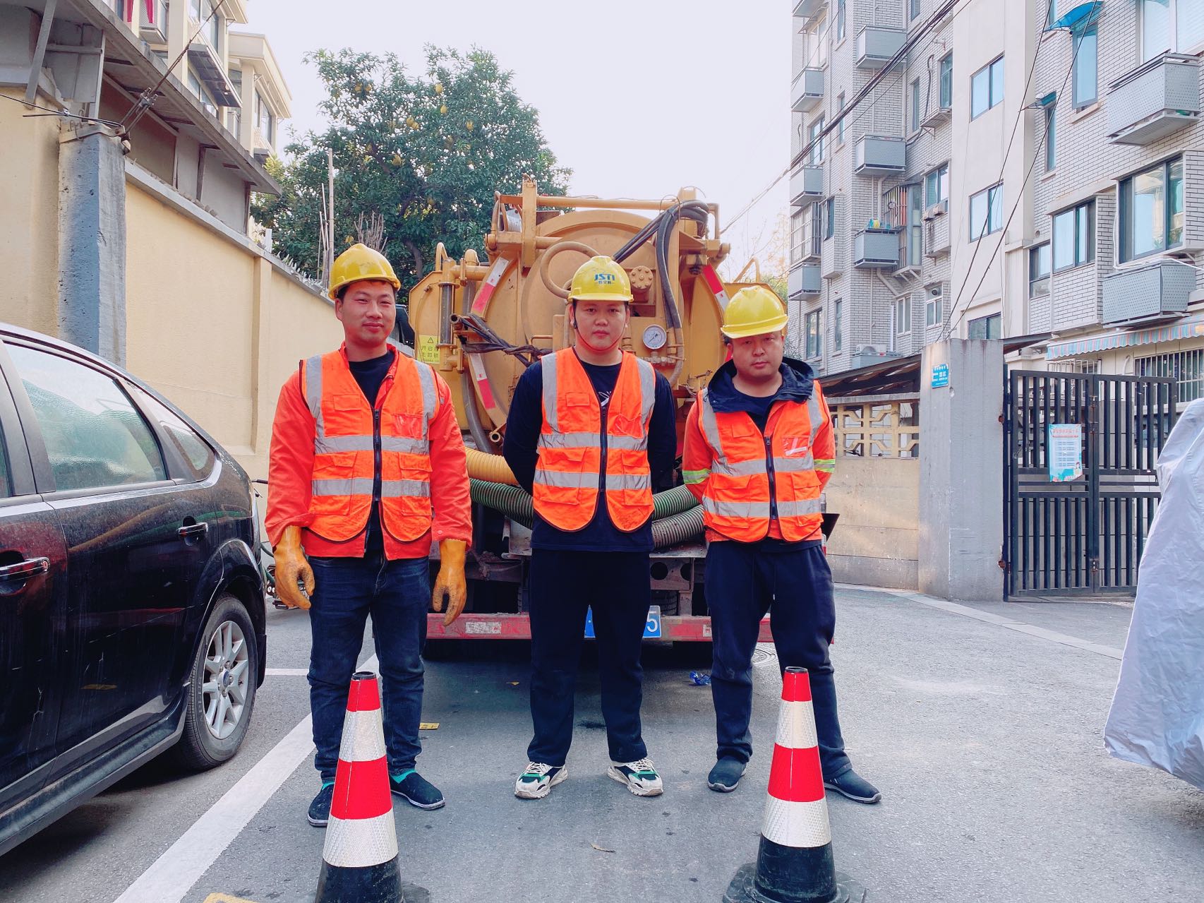 柳塘村南京某小区管道清淤检测施工
